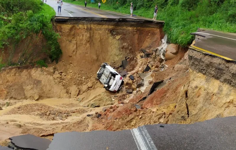 Deputada federal Geovania de Sá busca intermediar a liberação de recursos emergenciais para liberação da BR-470