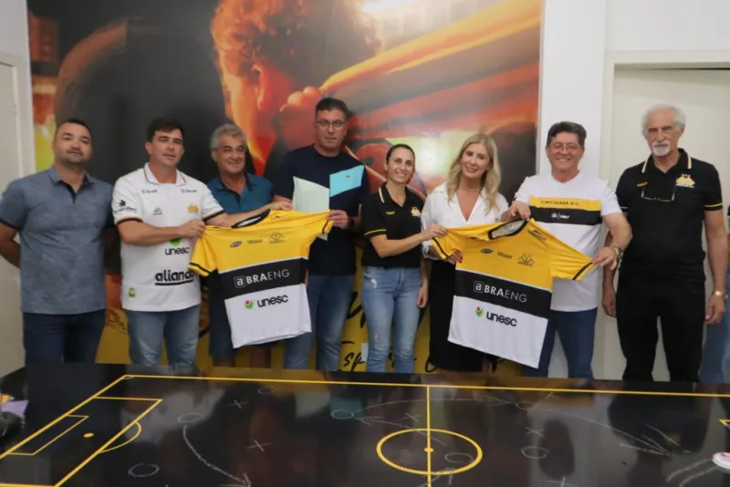 Unesc e Criciúma E.C. formalizam retorno de Praia Grande ao Projeto Tigrinhos