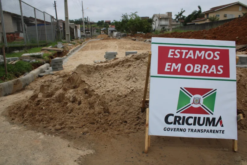 Prefeitura de Criciúma inicia pavimentação de 11 ruas no bairro Recanto Verde