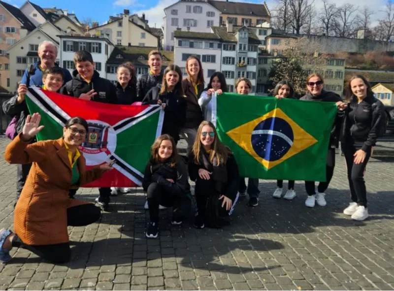 Criciúma encerra participação na Olimpíada Internacional de Matemática com medalha e menções honrosas
