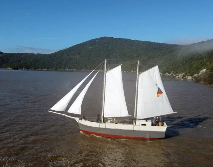 Réplica do barco Seival usado por Giuseppe Garibaldi parte nesta sexta do RS para A Tomada de Laguna