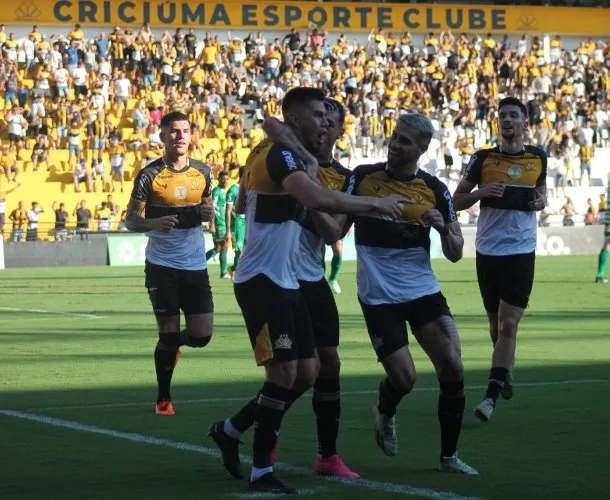 CAMPEONATO CATARINENSE: Tigre bate a Chapecoense e lidera a primeira fase