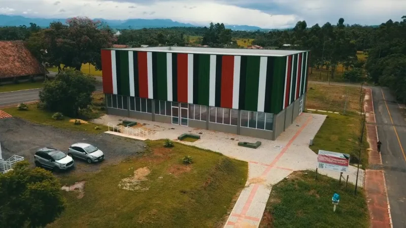 Governo de Criciúma inaugura ginásio de esportes da Escola Municipal Antônio Mangilli