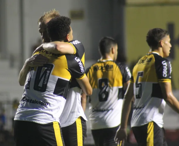Tigre lidera seleção da primeira fase