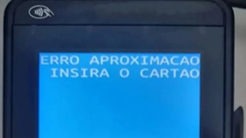 Golpe do display falso em máquinas de cartão preocupa consumidores