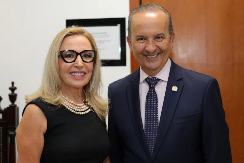 Nova presidente do TRE-SC tomou posse nesta sexta-feira
