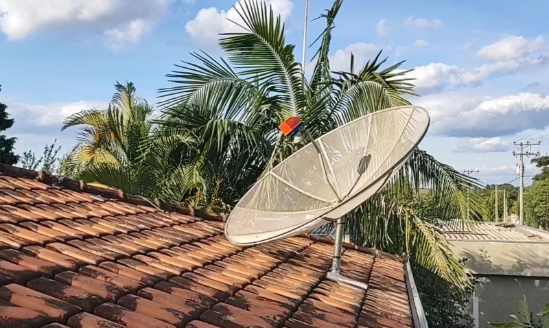 FIQUE ANTENADO: Substituição da antena parabólica tradicional é gratuita em SC