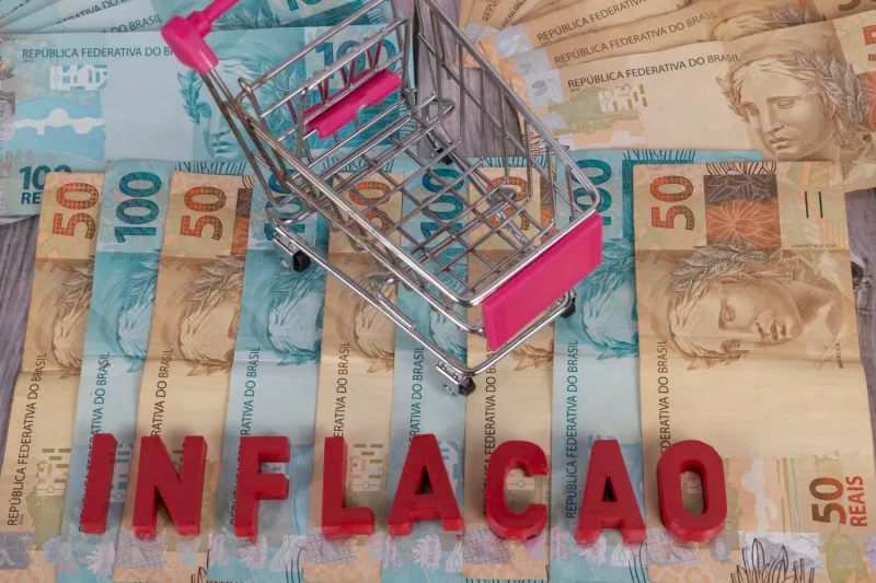 Inflação oficial do Brasil dispara em fevereiro para 0,83%