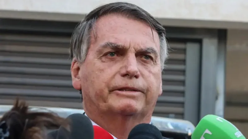 Bolsonaro diz que não teme ser julgado desde que juízes sejam isentos