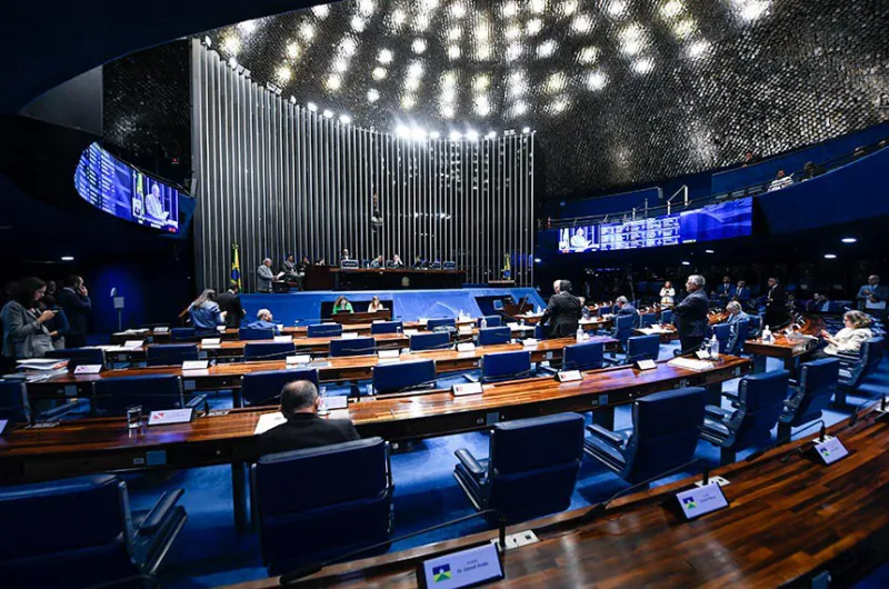 Debate sobre a PEC que criminaliza porte e posse de drogas começa nesta terça no plenário do Senado