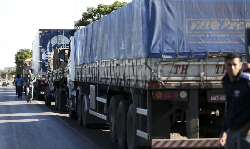 Motoristas têm até o dia 31 para fazer exame toxicológico