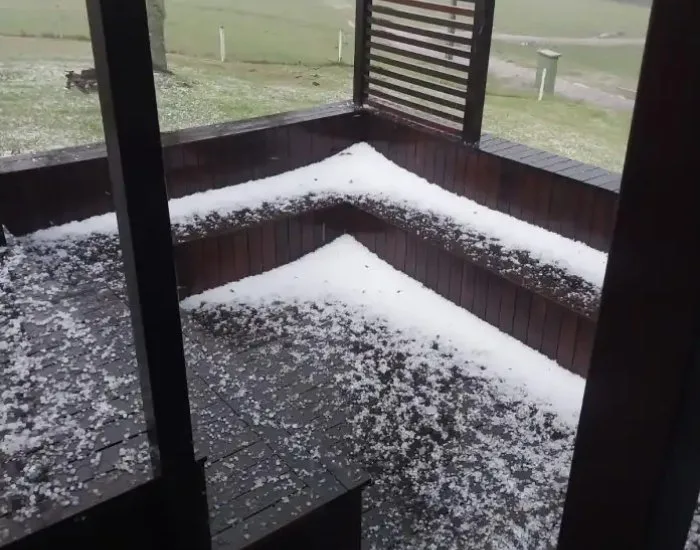 Temporal e granizo atingem municípios da serra catarinense nesta sexta-feira