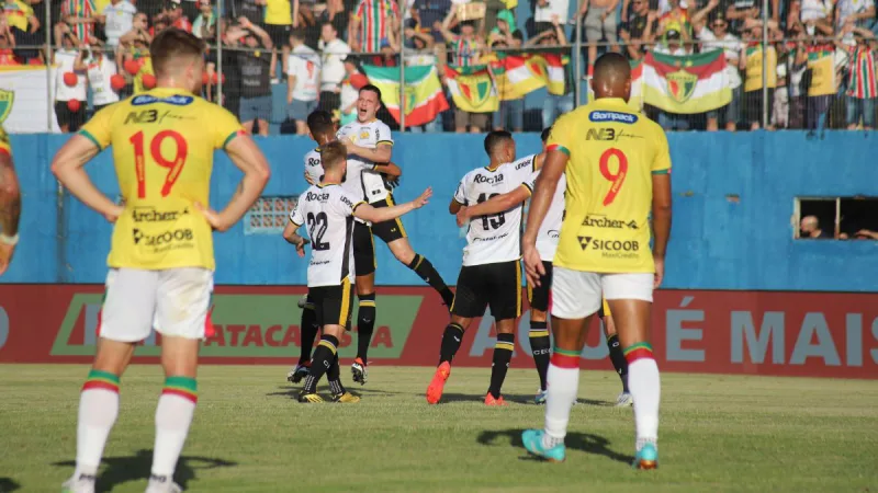 Criciúma vence o Brusque fora de casa e fica a um passo do Bicampeonato Catarinense