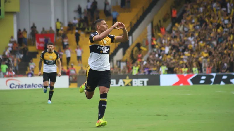 CRICIÚMA É BICAMPEÃO ESTADUAL