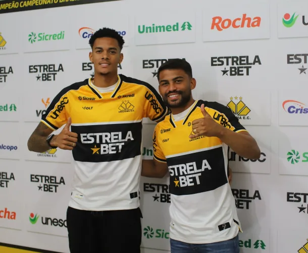 RONALD E NEWTON: Criciúma apresenta oficialmente seus novos reforços