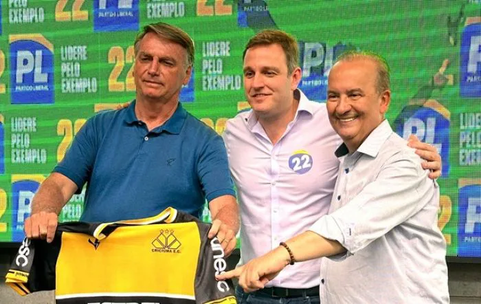 Bolsonaro confirma vinda à Criciúma em apoio ao pré-candidato Ricardo Guidi