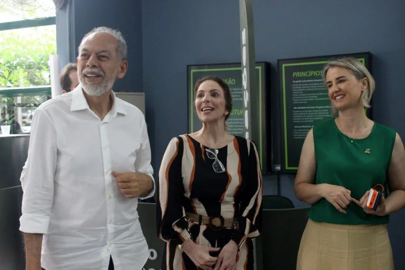 Secretário Nacional de Ciência e Tecnologia conhece projetos e potencialidades da Unesc