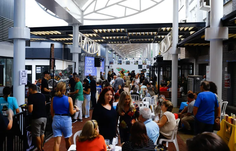Rua Coberta - Giro Henrique Lodetti: um novo espaço de lazer e cultura em Criciúma
