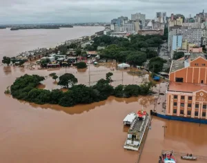 Chuvas no RS: Nível do Guaíba volta a subir, chega a 5,20 m e pode manter cidade inundada por 1 mês