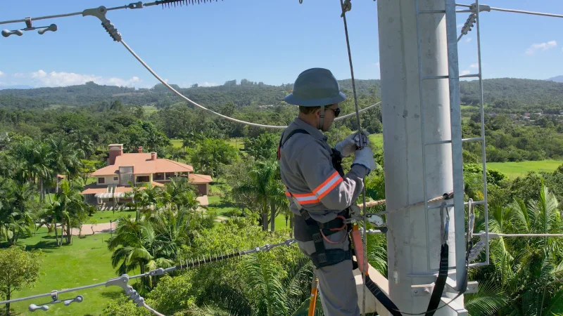 COOPERCOCAL REALIZA DESLIGAMENTO GERAL DE ENERGIA ELÉTRICA