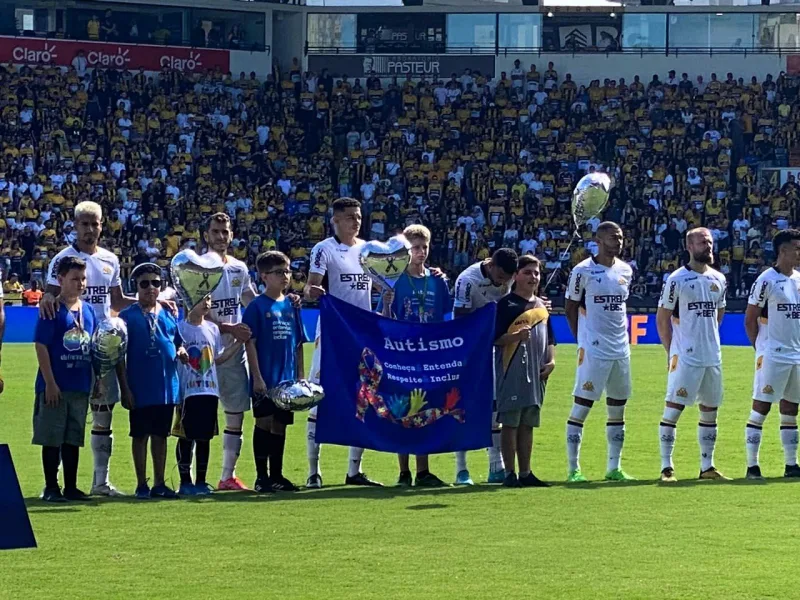 Crianças autistas vão entrar em campo com o Tigre no jogo contra o Cuiabá