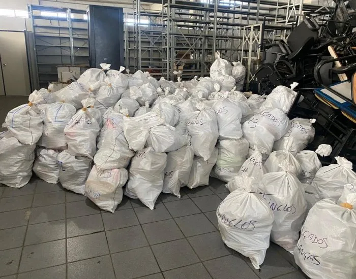 Polícia Civil de SC encaminha cerca de 10 mil produtos apreendidos em operações para o RS