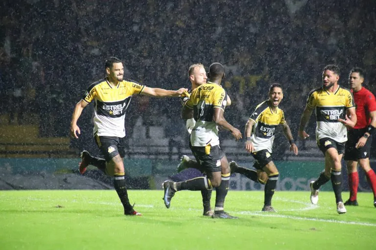 Tigre empata com o Bahia no Majestoso