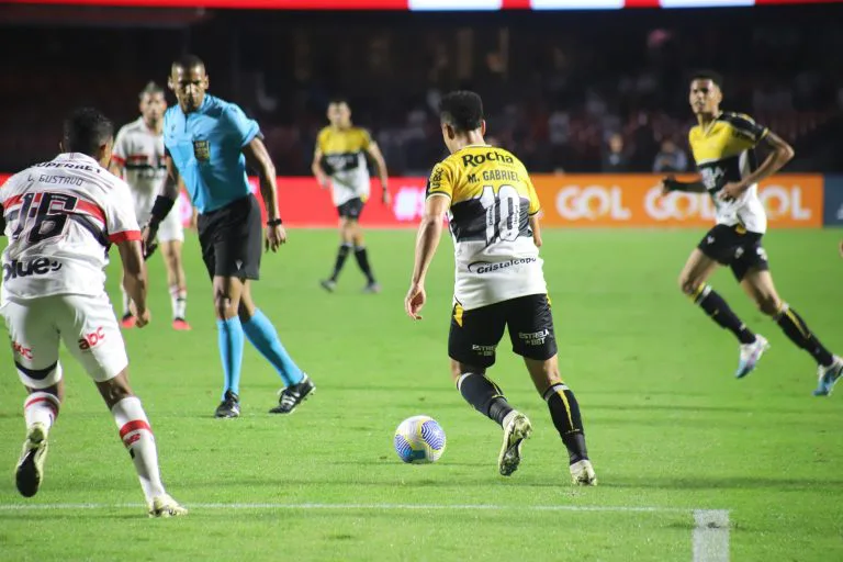 2x1: Criciúma joga bem mas não resiste o São Paulo no Murumbis