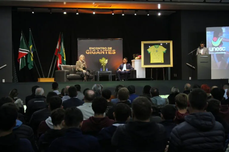 Unesc deixa mensagem de incentivo e investimento no esporte no Encontro de Gigantes