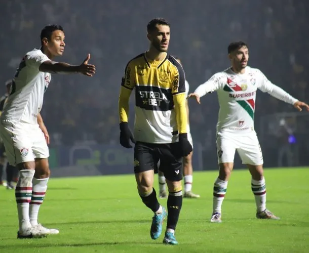 CRICIÚMA E FLUMINENSE EMPATAM NO HH