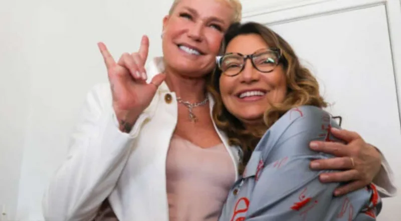 Lula condecora Janja, Luiza Trajano, Xuxa e Daiane com medalha do mérito da saúde