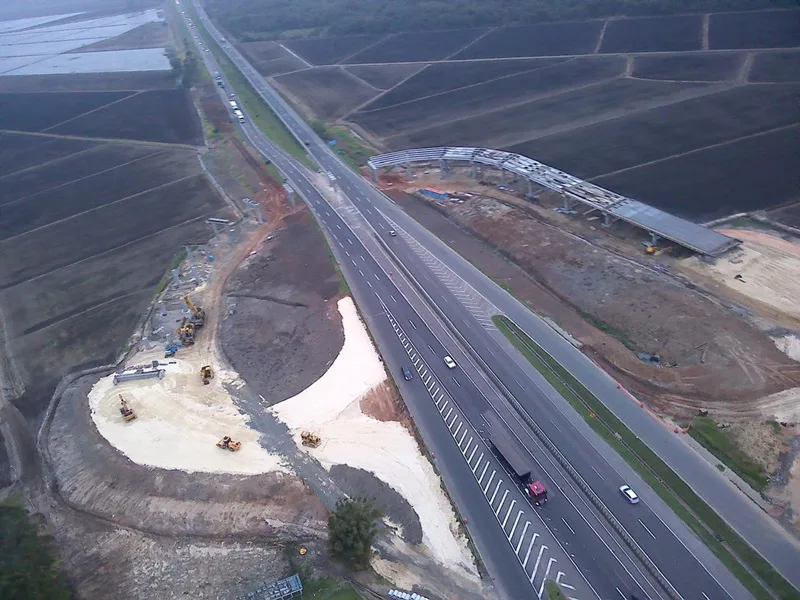 Novo viaduto da BR-101 em Maracajá supera 60% das obras e deve ser concluído até 2025