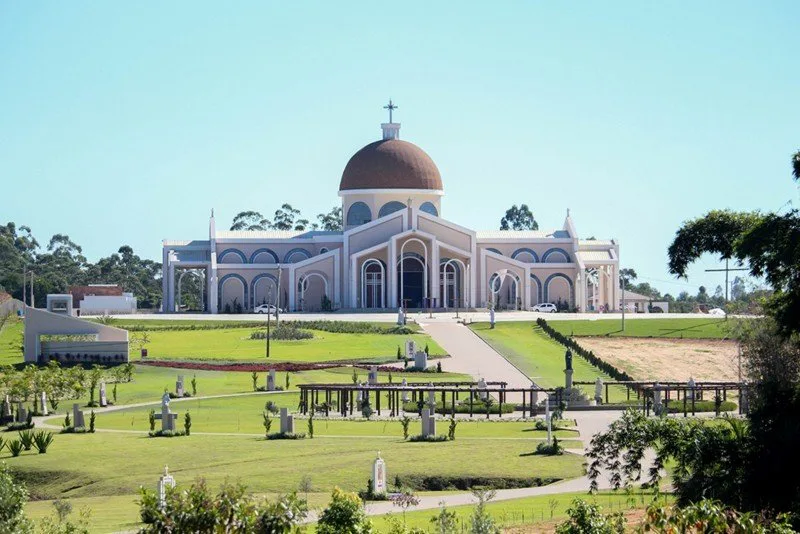 Governador Jorginho Mello participa de solenidade que eleva o Santuário do Sagrado Coração de Jesus à Basílica Menor