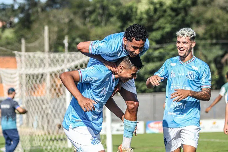 Caravaggio goleia o Metropolitano e se mantém na liderança da Copa Santa Catarina