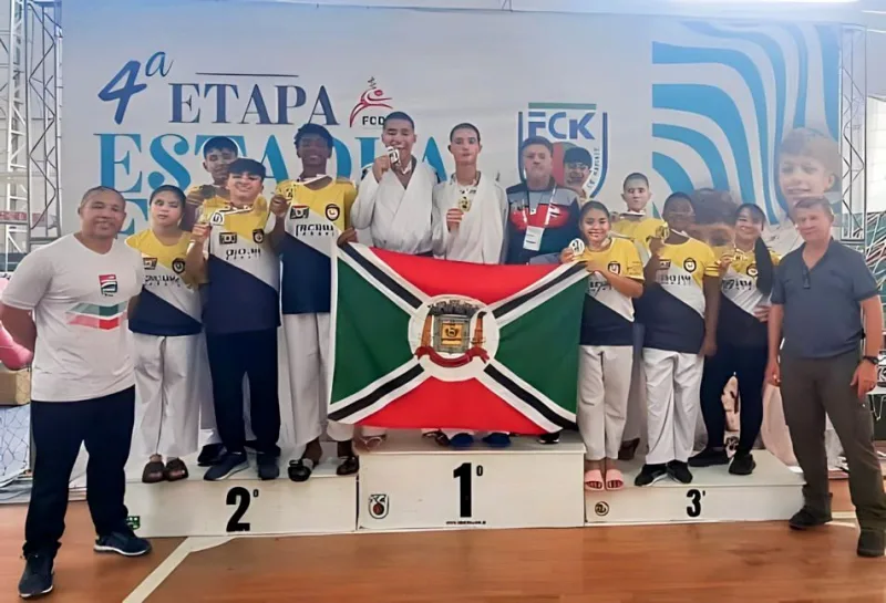 Criciúma conquista 11 medalhas na etapa final do Estadual de Karatê