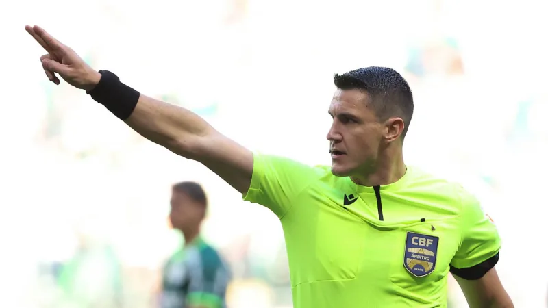 Rafael Klein apita Criciúma e São Paulo