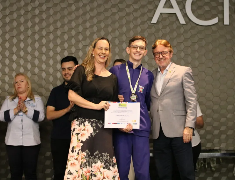 Estudantes da Rede Municipal de Ensino de Criciúma são premiados nesta terça-feira (19)