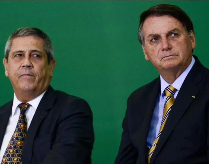 PF indicia Bolsonaro e outras 36 pessoas por tentativa de golpe de Estado
