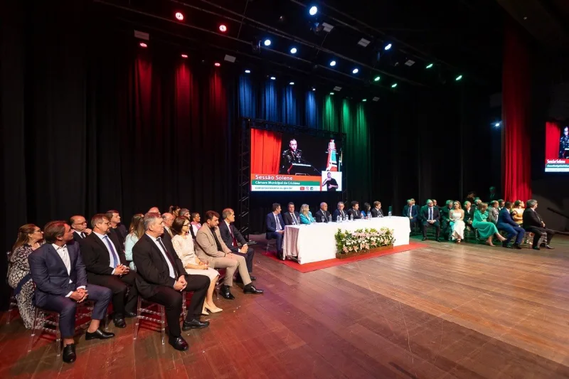 Câmara Municipal de Criciúma realiza Sessão Solene de Entrega de Títulos Honoríficos