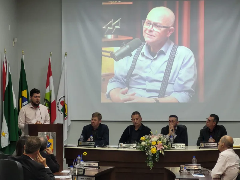 Sala de Imprensa Jornalista Silmar Vieira é inaugurada em Forquilhinha