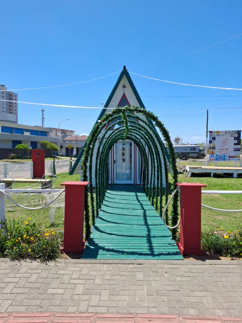 Papai Noel chega em dose dupla em Balneário Rincão
