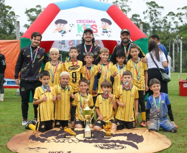 Criciúma E.C. é vice-campeão do Criciúma Kids Sub-8