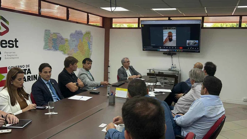 Governo de SC reúne prefeitos eleitos e o Banco Mundial para avançar em projeto de mobilidade com túnel imers