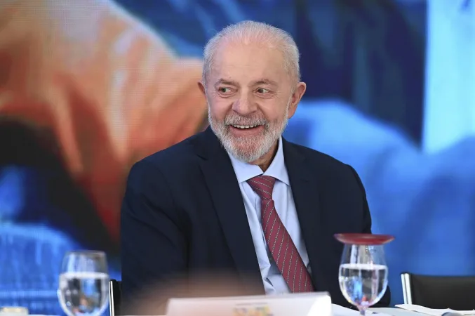 Lula realiza novos exames em São Paulo nesta quinta
