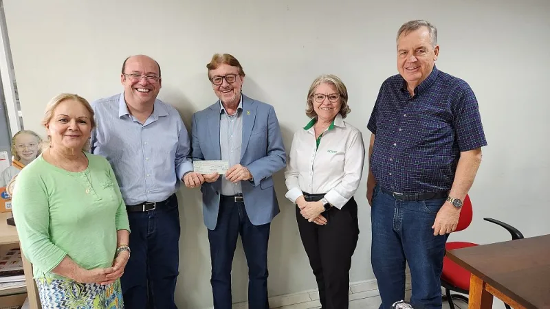 Bairro da Juventude premia Acic como vencedora da ‘Ação Entre Amigos’