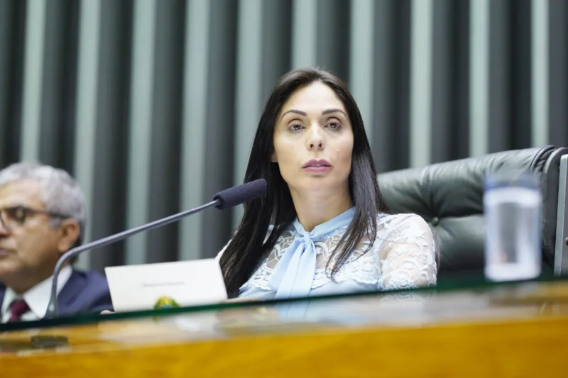 "Ou fazemos a fusão ou desapareceremos": Deputada Geovania de Sá defende fusão do PSDB com outras siglas