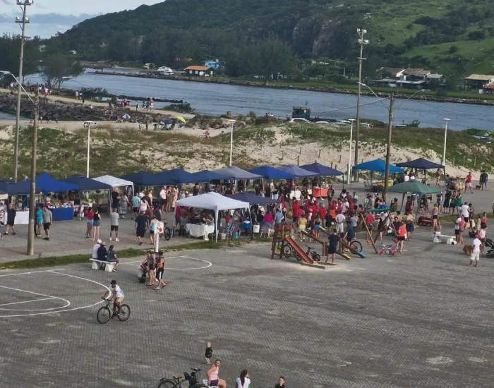 Laguna promove 2º Festival Verão na Praça Seival neste domingo