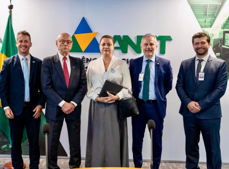 Içara: pavimentação da marginal em frente à maior fabricante de picolés da América Latina é autorizada