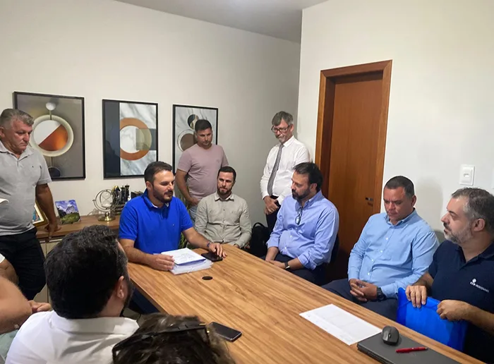 Trecho de marginal da BR-101 voltará a ser mão dupla