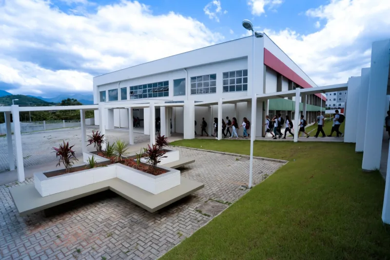 Escolas Cívico-Militares: Araranguá é incluída no Programa Estadual